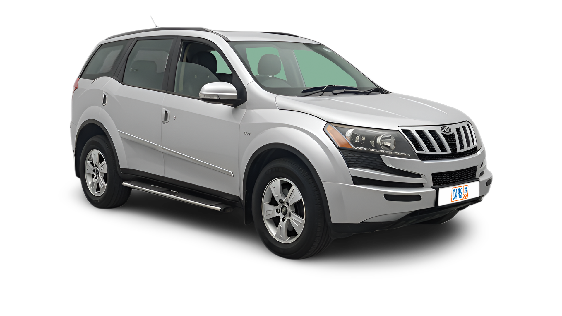 Mahindra XUV500-img